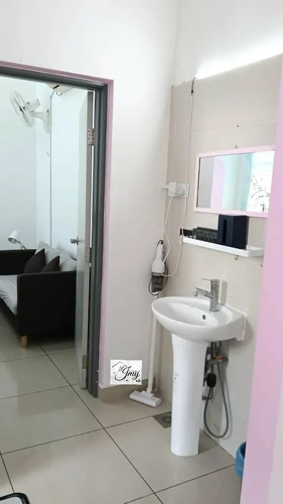 Labubu Manhattan Mount Austin Johor Bahru